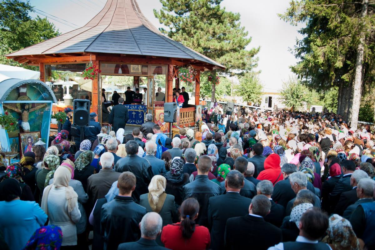 Resfintirea Bisericii Calarasi - 23 Septembrie 2012